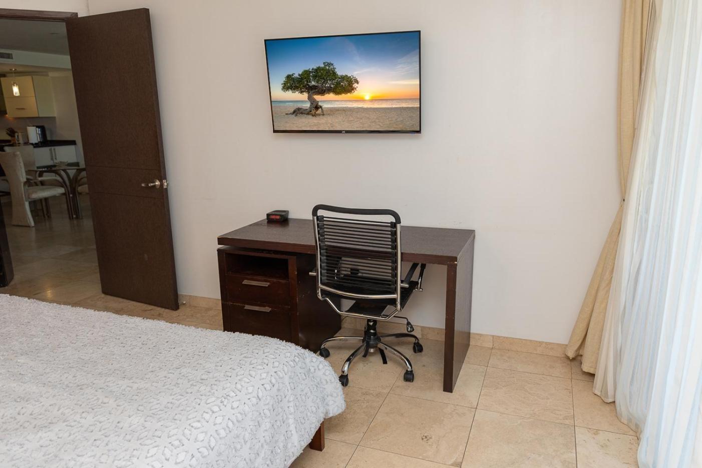 Star Oasis Condo Palm Beach Екстер'єр фото